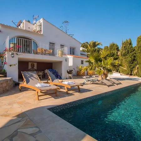 Alma D'olta - Plusholidays Villa