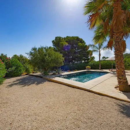 Alma D'olta - Plusholidays